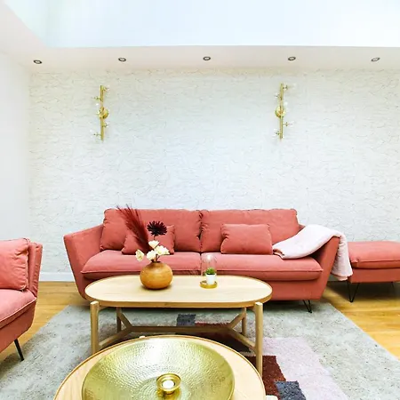 Mbm - Eiffel Tower 아파트호텔 *