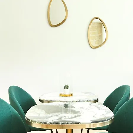 Mbm - Eiffel Tower شقة فندقية *